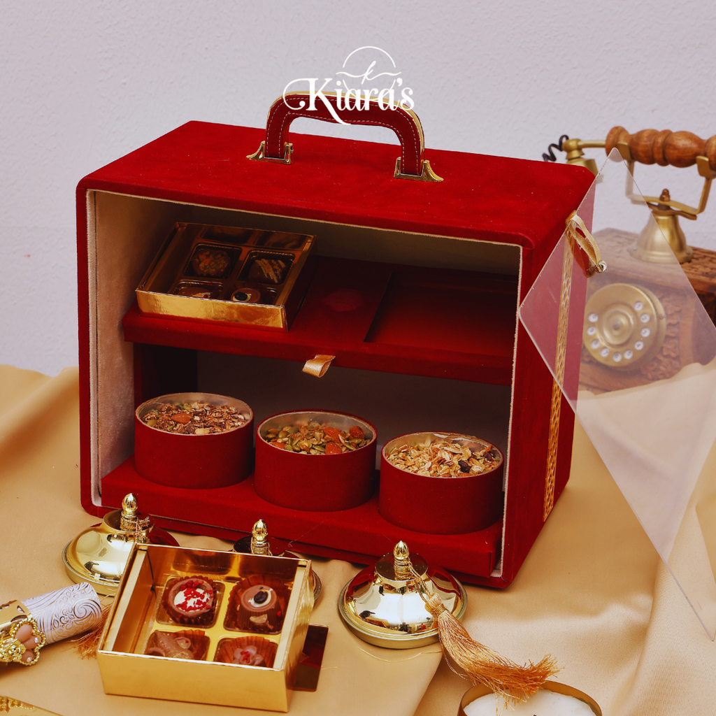 Sanzokhar – The Crimson Elegance