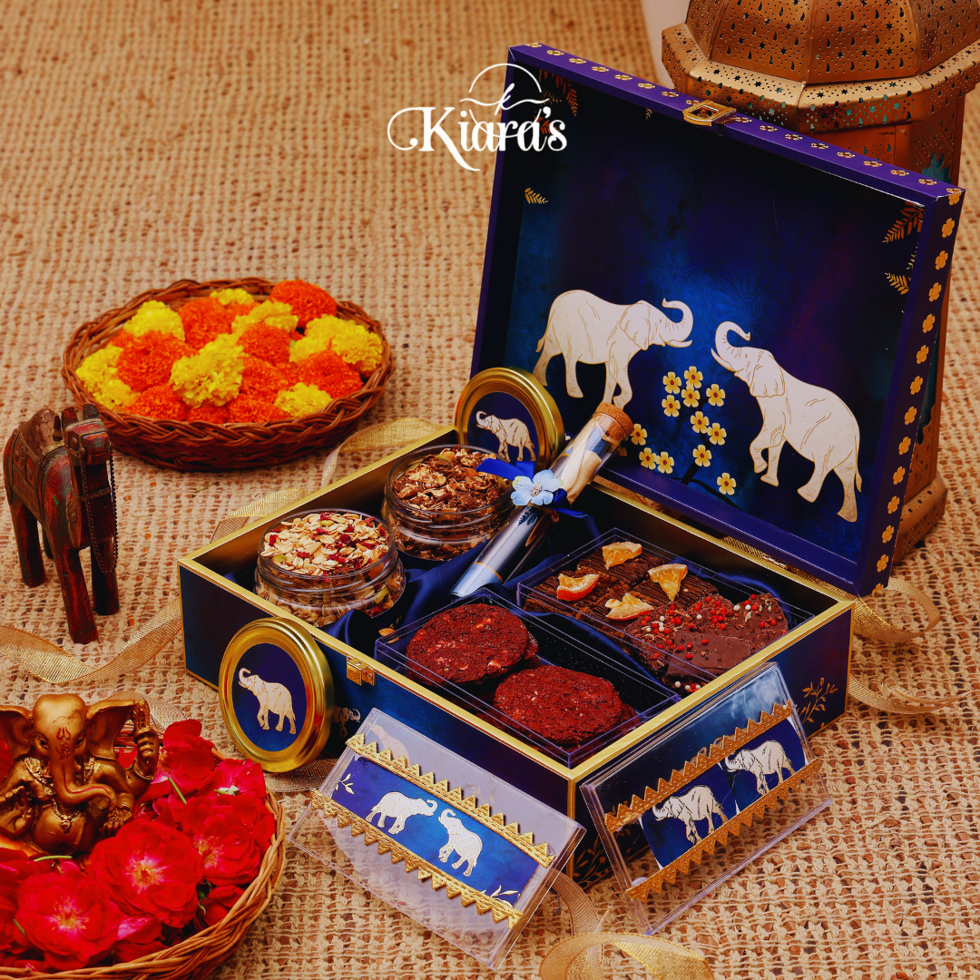 GAJRAAJ Trunk